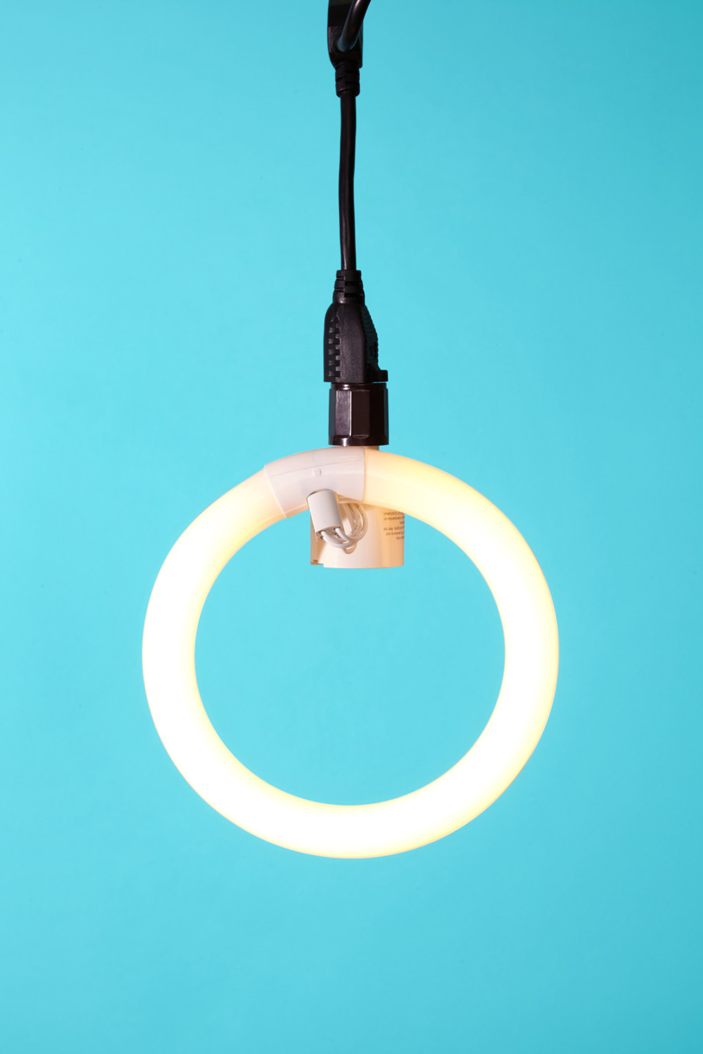 Lighht LIGHHT
